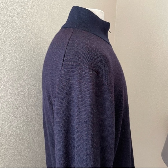 Banana Republic Italian Merino Yarn by Baruffa Quarter
Zip Pull Over Sweater - Picture 5 of 11